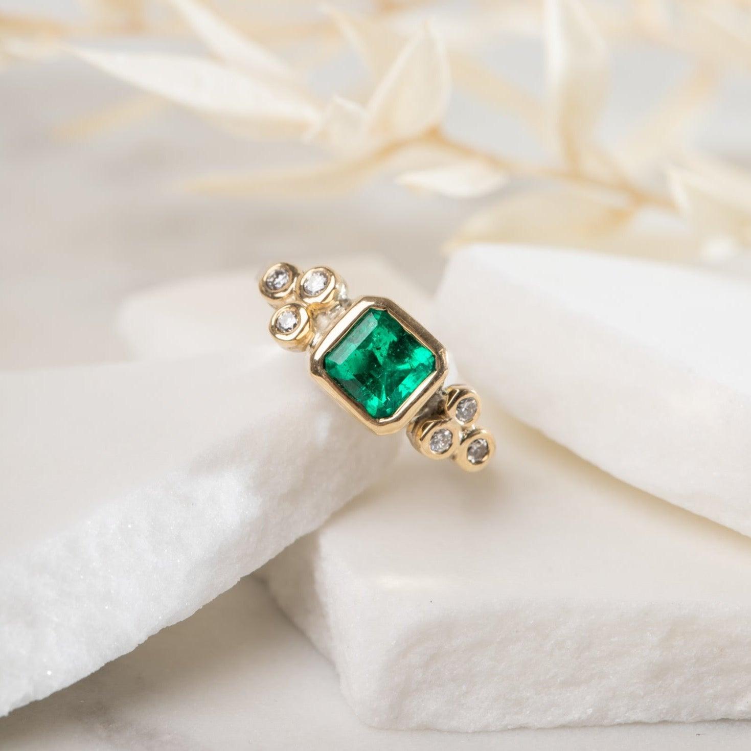 Jeulia deals emerald rings